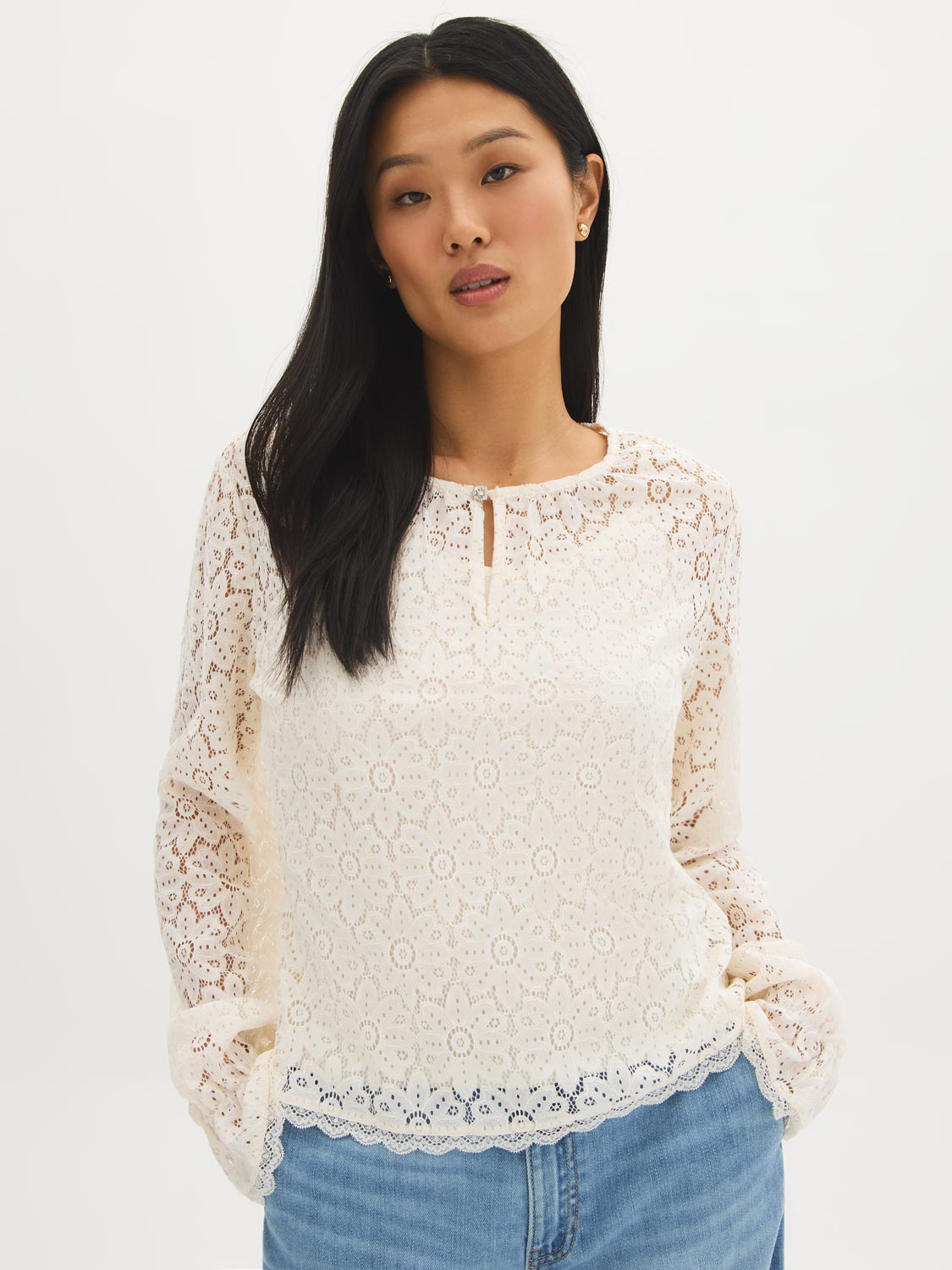 Antique Creme