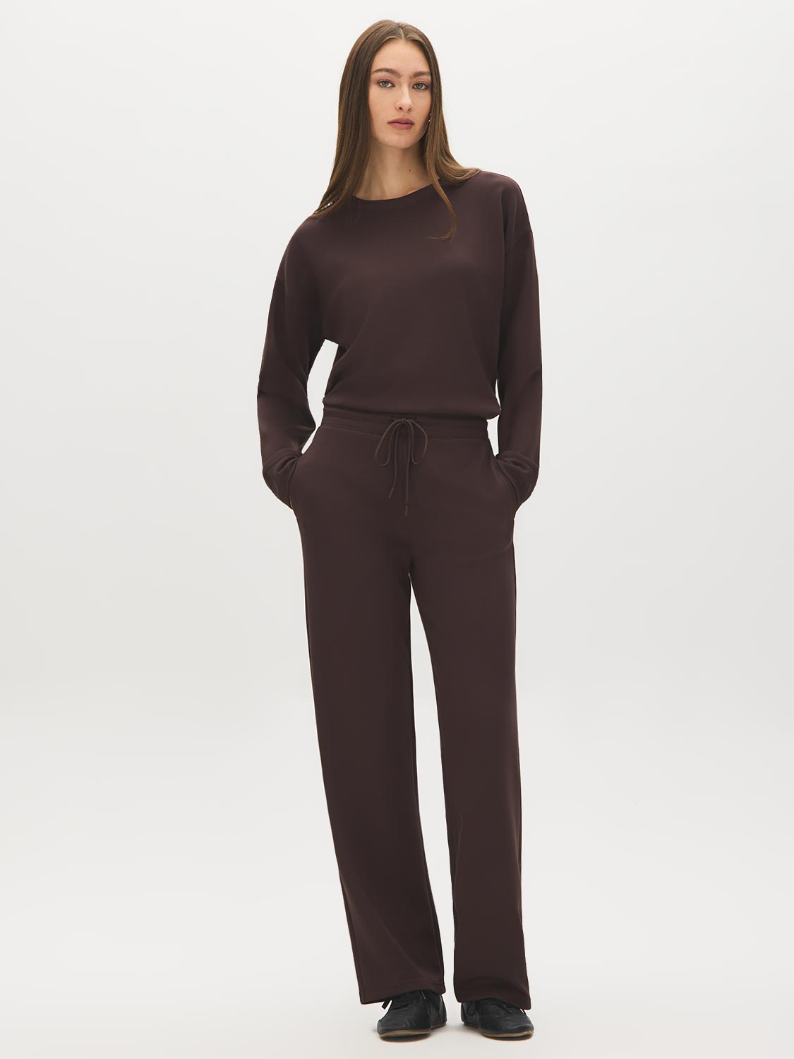 Coffee Bean Cloud Fleece Wide-Leg Pant - Woman Wearing Relaxed Fit Knit Pants - Suzy Shier