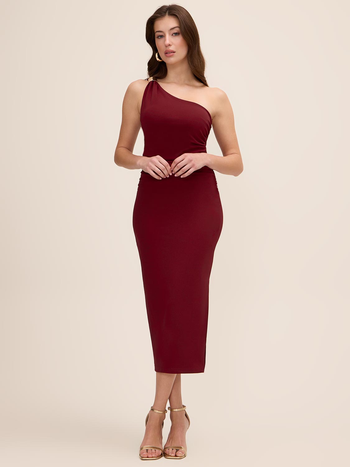 Brick One-Shoulder Knit Crepe Sheath Dress - Woman Wearing Fitted Dress with Metal Trim Detail - Le Chateau