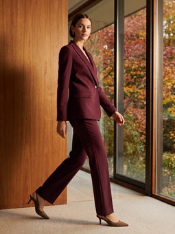  <span style='background-color: rgba(245, 245, 245, 0.6); color: #000000; font-family: Arial; font-size: 24px'>Blazers & Vests</span>