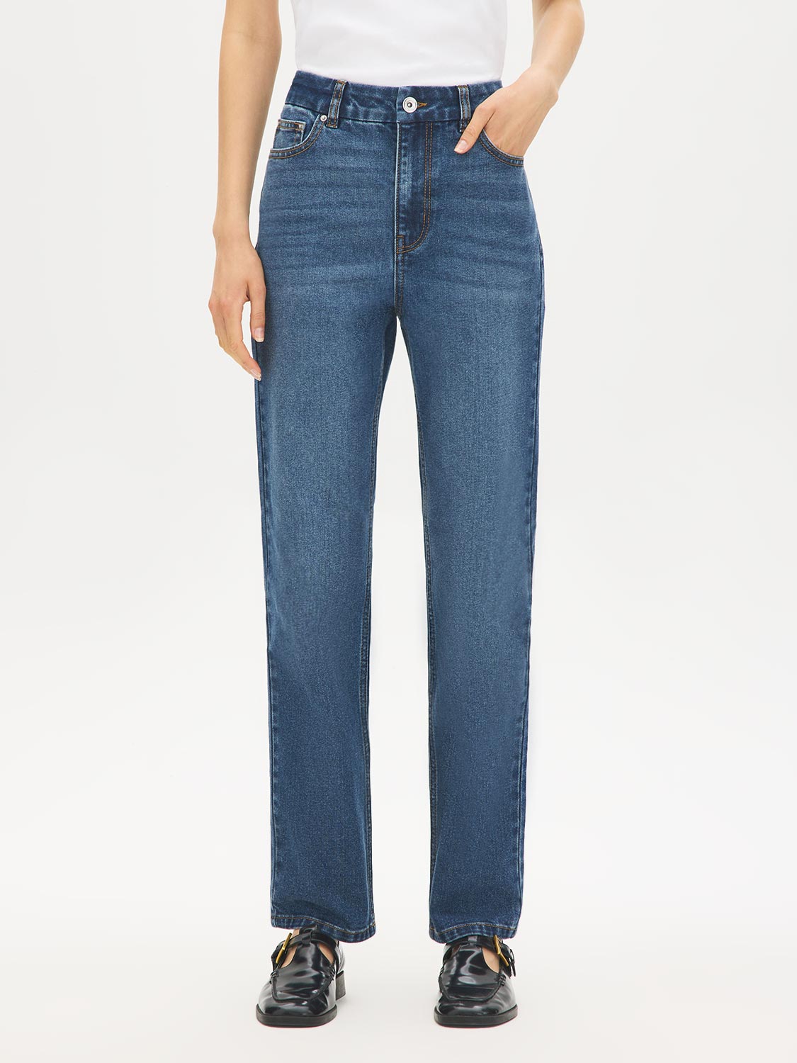 Medium Wash Basic Straight Leg Denim Pant - Front View - Suzy Shier