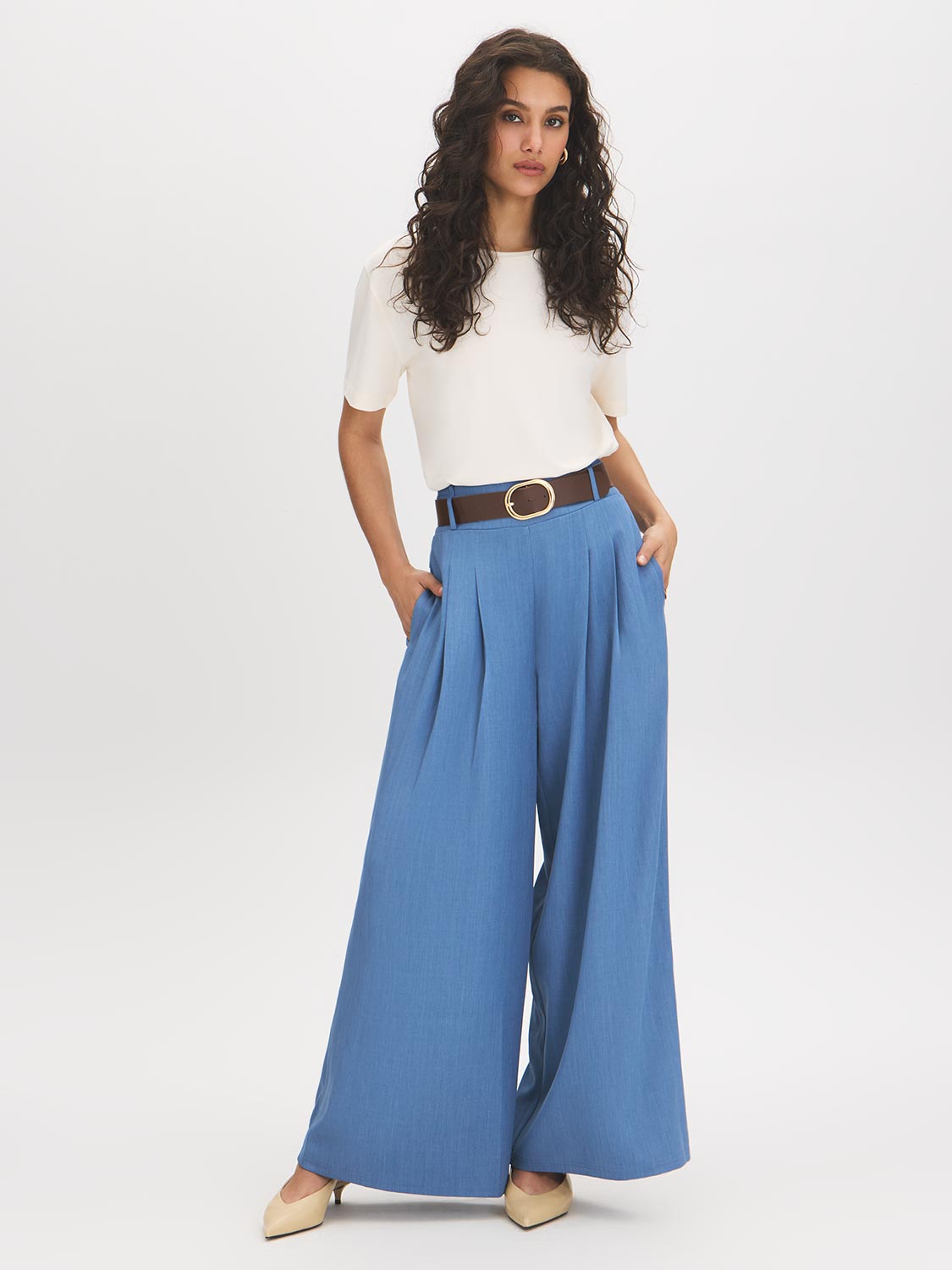 Light Denim Blue Wide-Leg Pull-On Pant with Belt - Woman Wearing Relaxed Fit Trousers - Suzy Shier