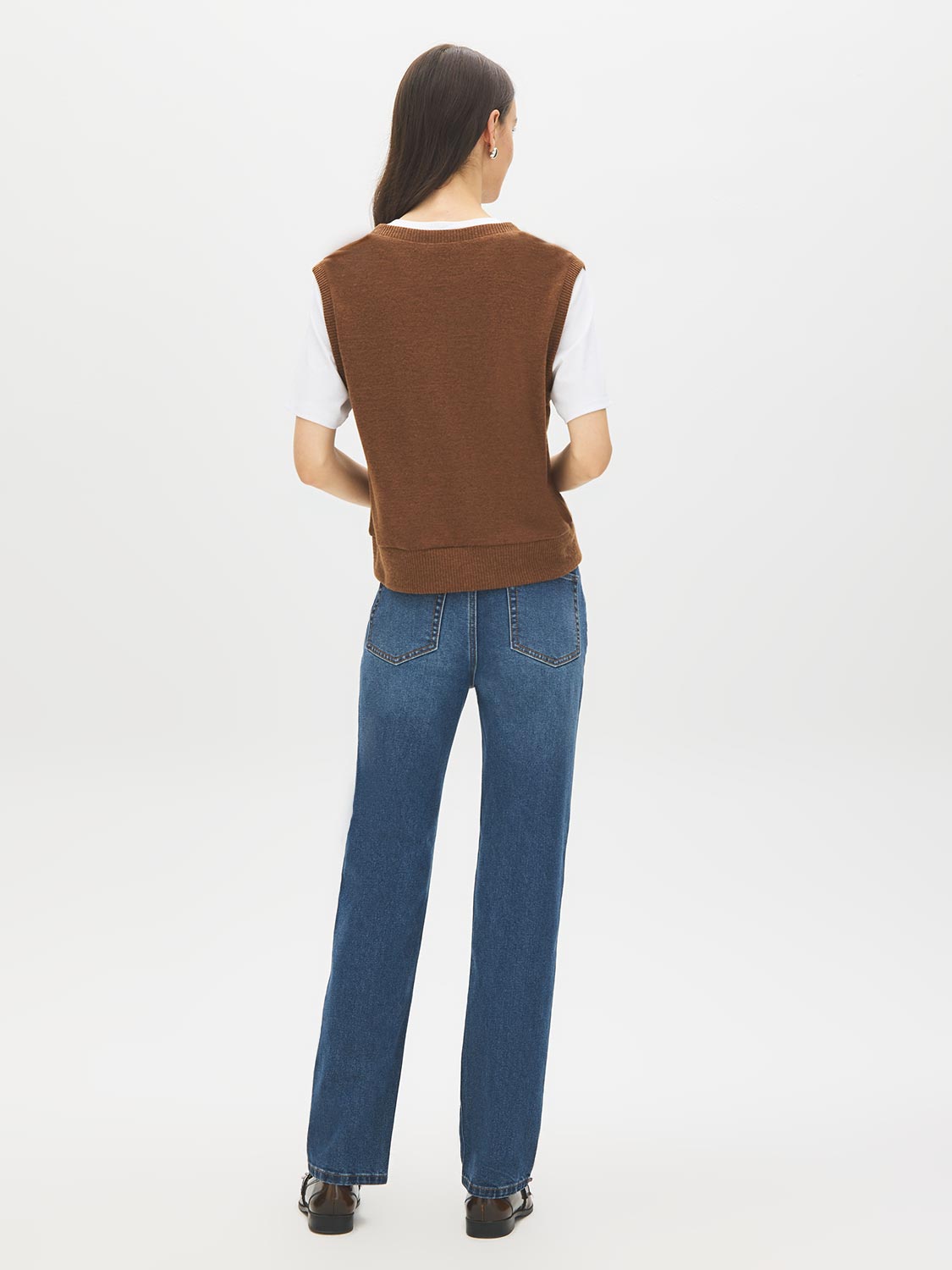 Bison Mel 2fer Knit Top with Hacci V-Neck Vest - Back View - Suzy Shier