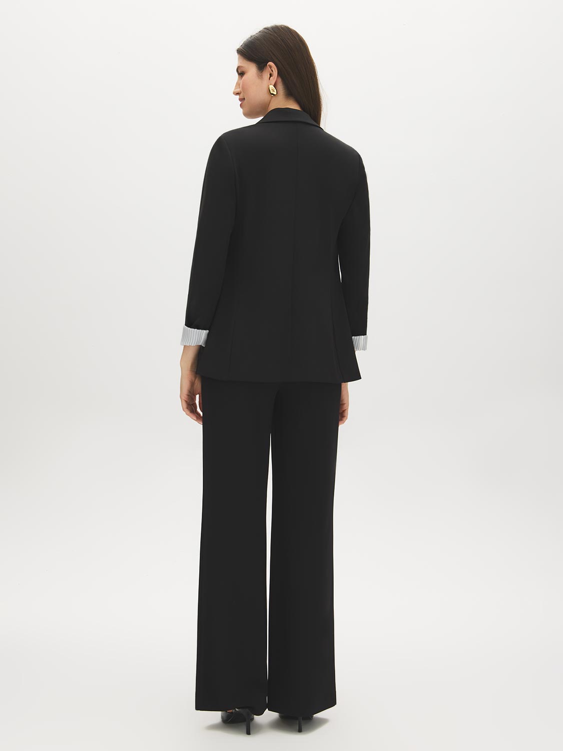 Black Notch Collar Knit Blazer with Stripe Cuff - Woman Wearing Tailored Blazer with Flap Pockets - Suzy Shier