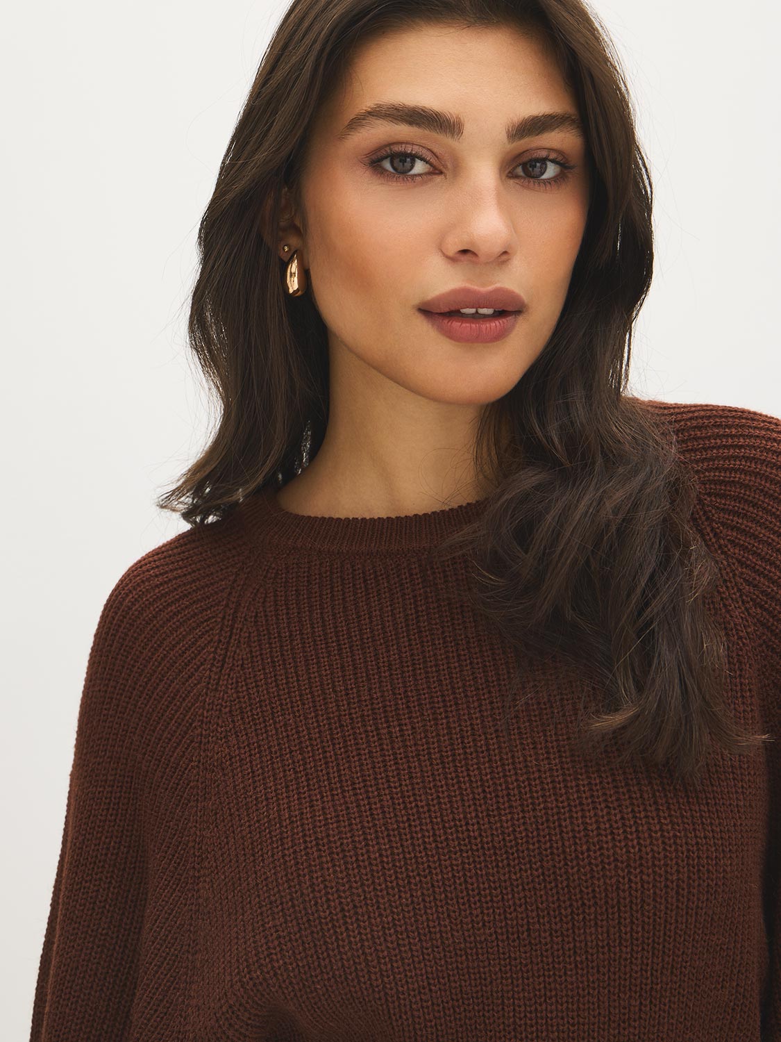 Chocolate Fondant Ribbed Shaker Stitch Sweater - Close-up Fabric Detail - Suzy Shier
